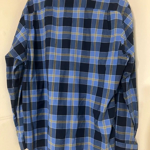 Nautica Men's Navy and Light Blue Plaid Shirt size XL - Picture 3 of 5